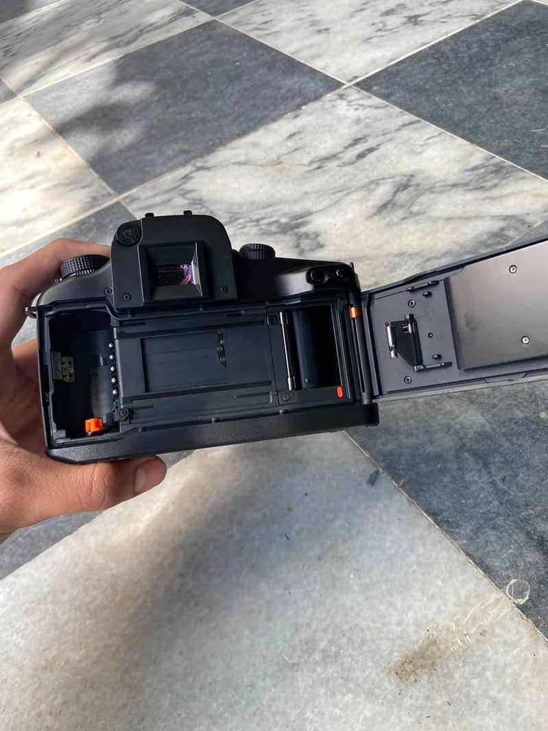 canon eos 33 2