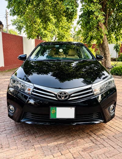 Toyota Altis Grande 2016 6-Speed Edition