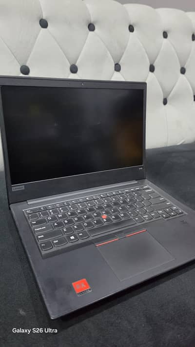 i7 8th Gen Laptop 8GB/256GB NVME, 2GB Graphics Card