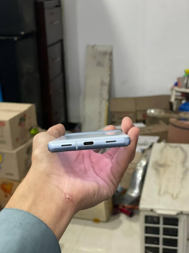 Google Pixel 7a 3
