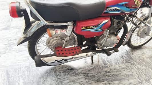 2024 model 125 condition 10/9