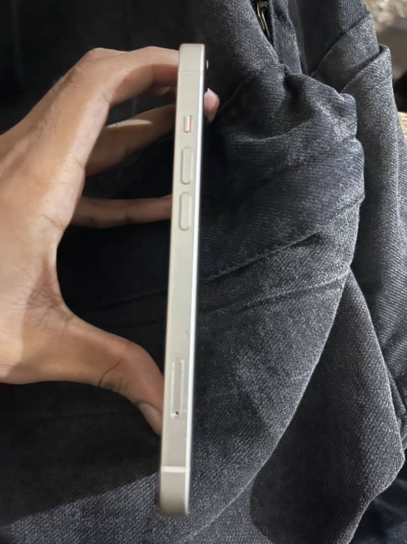 Apple iPhone 13 (PTA) 1