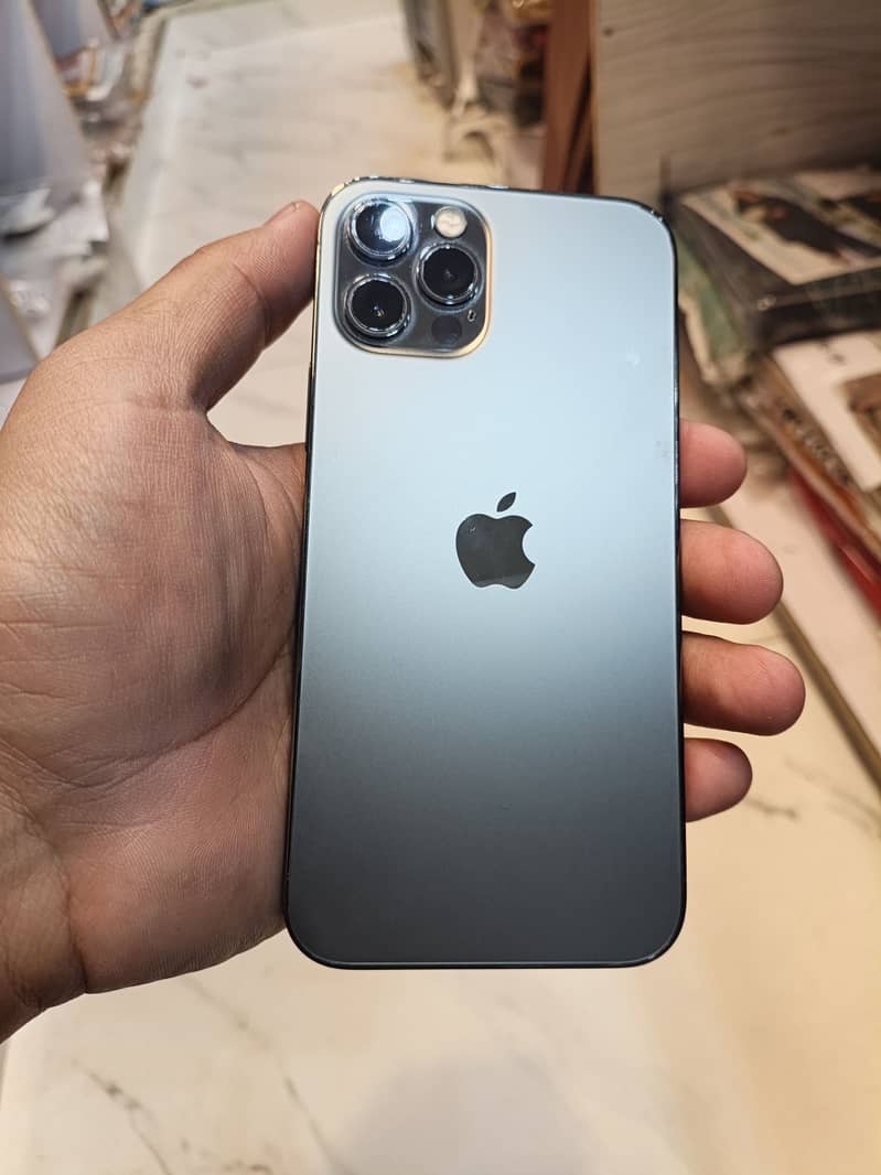 Apple iPhone 12 Pro 0