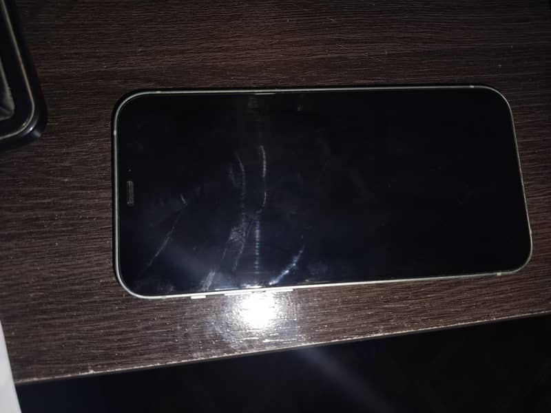 Apple iPhone 12 bdm 1