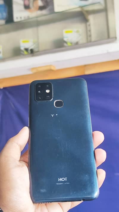 Infinix Hot 10