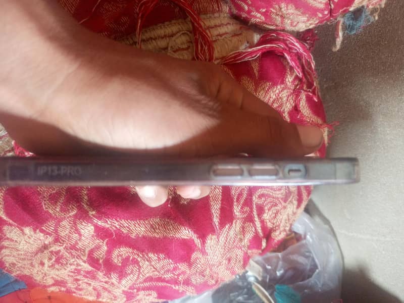 Apple iPhone 13 Pro 3