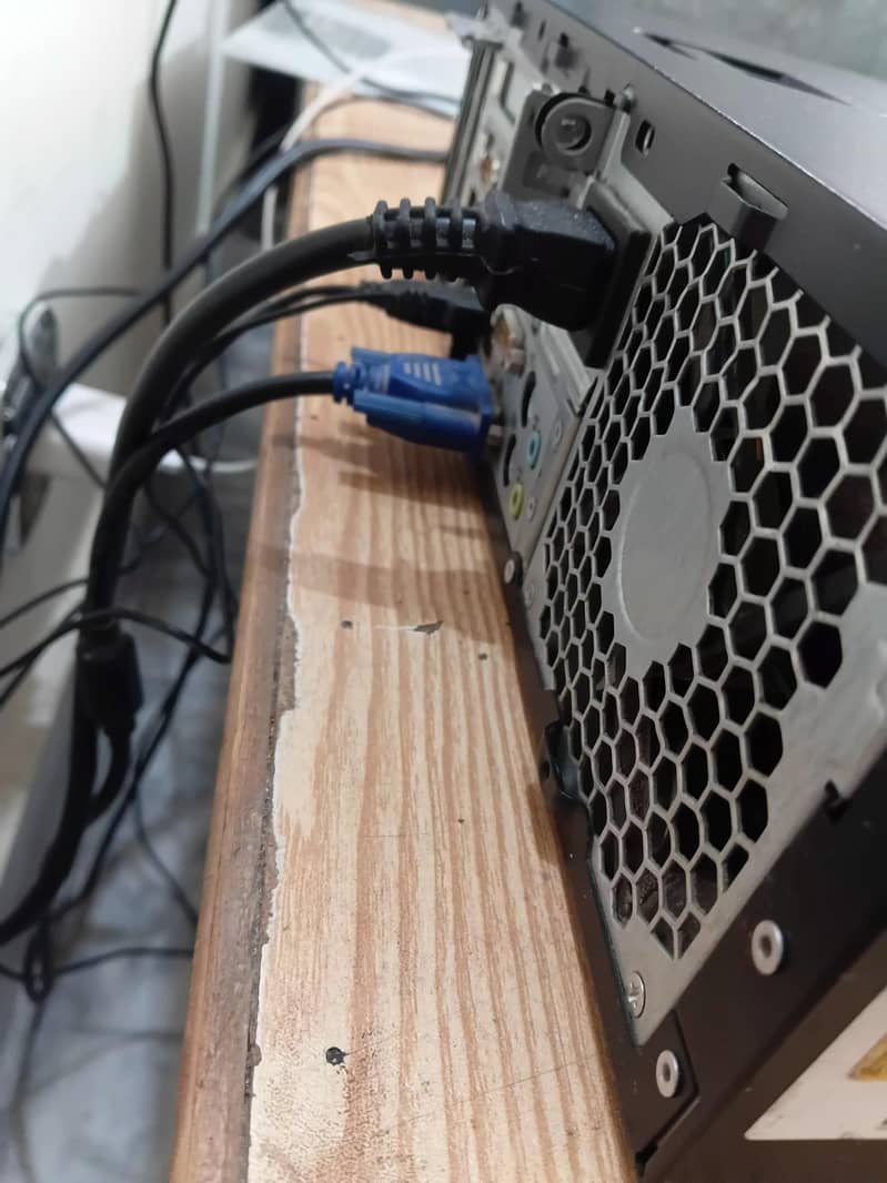 PC with mouse keyboard 7