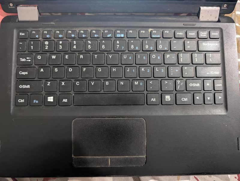 Laptop button + touch 5