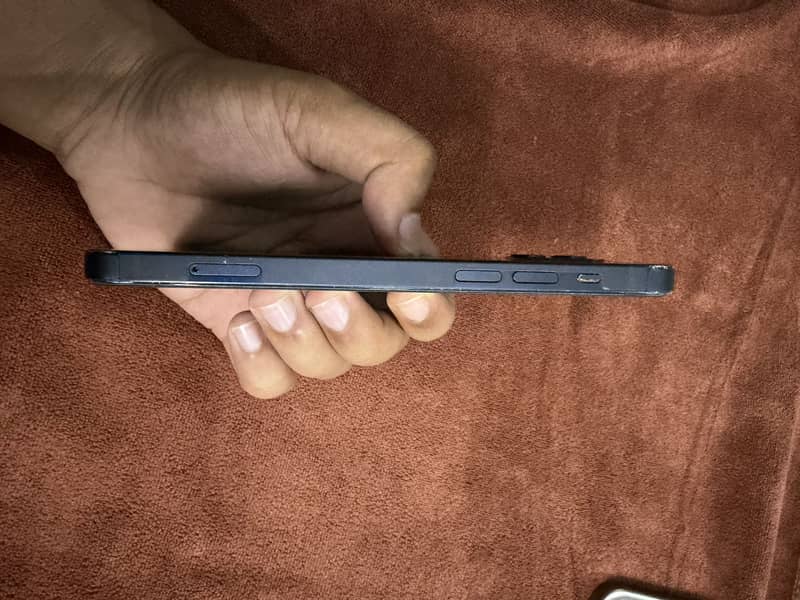 Apple iPhone 12 3