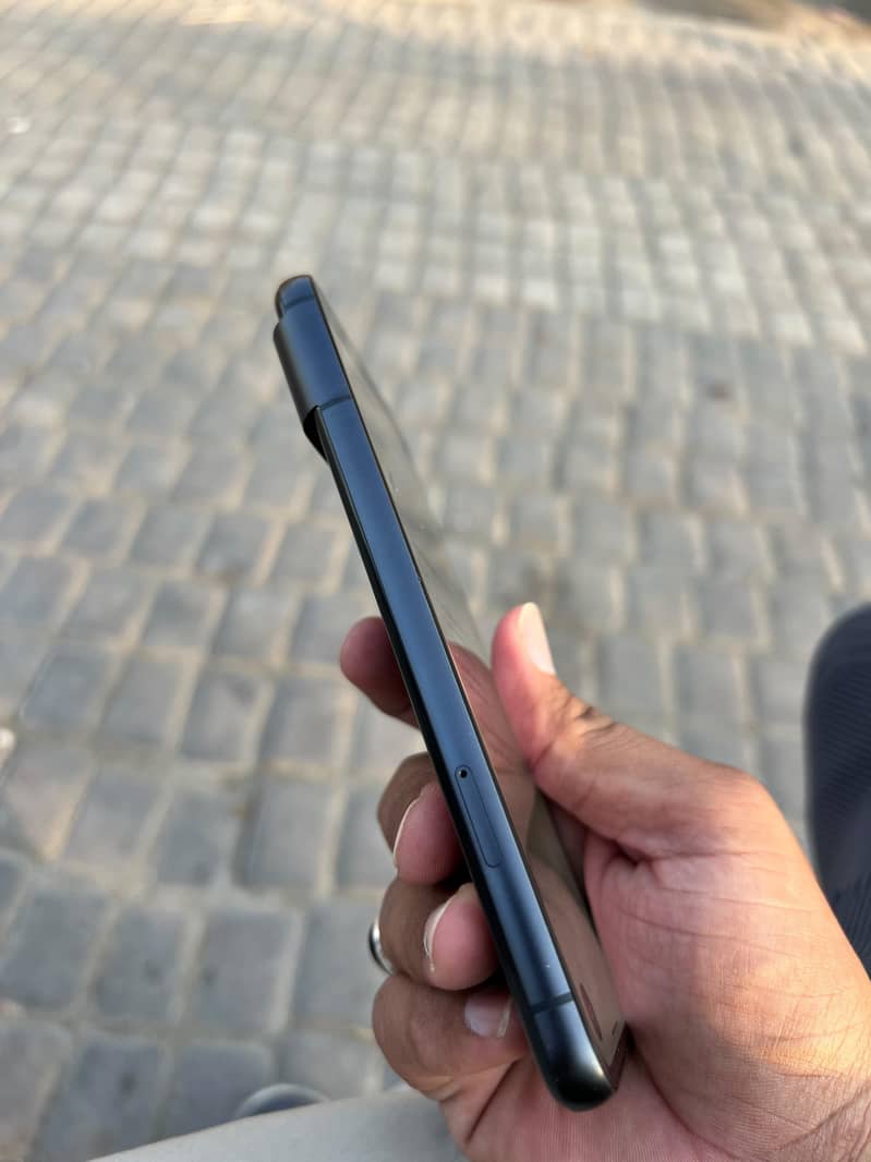 Google Pixel 8 5