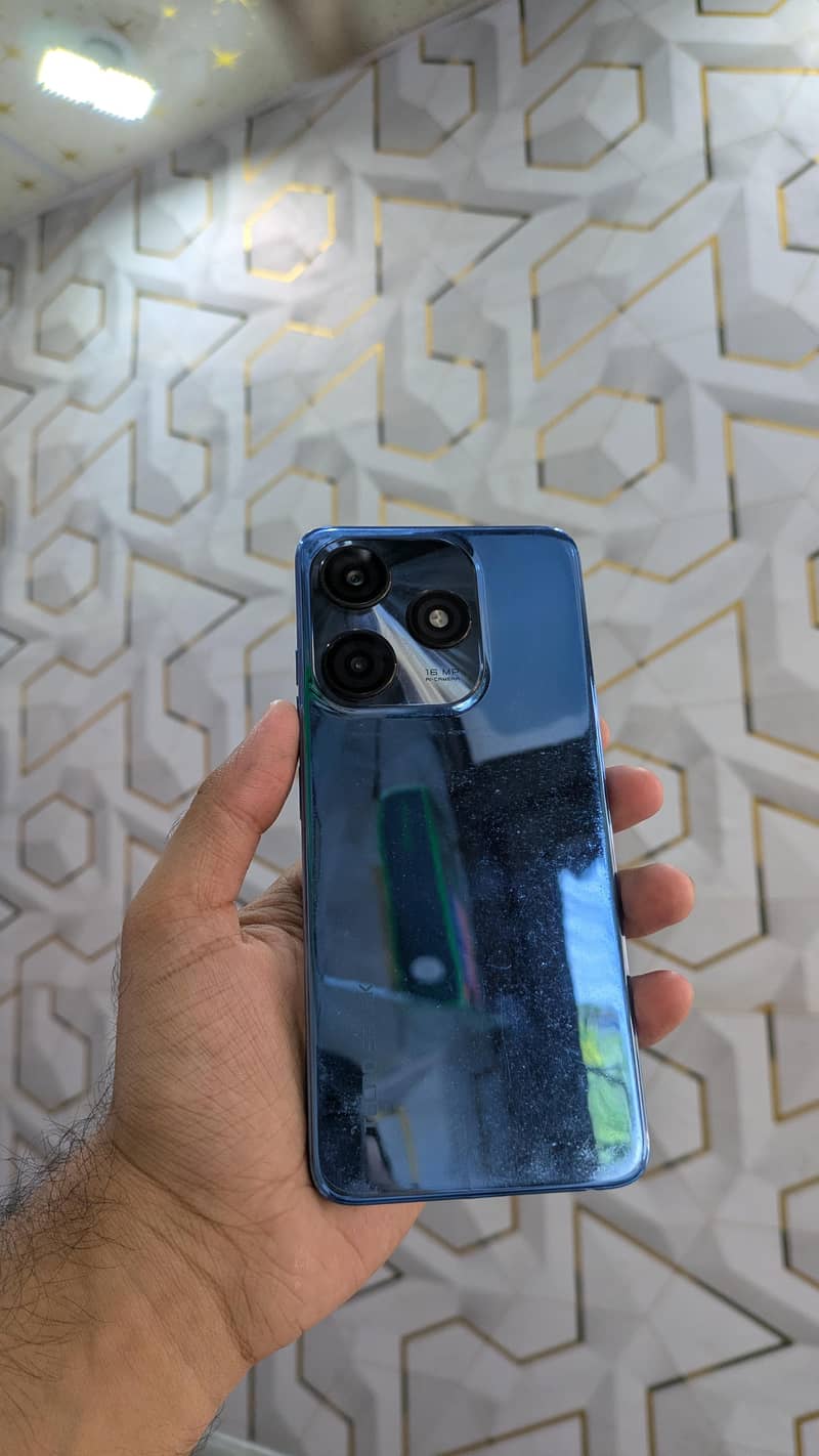 Tecno Spark 10C 0