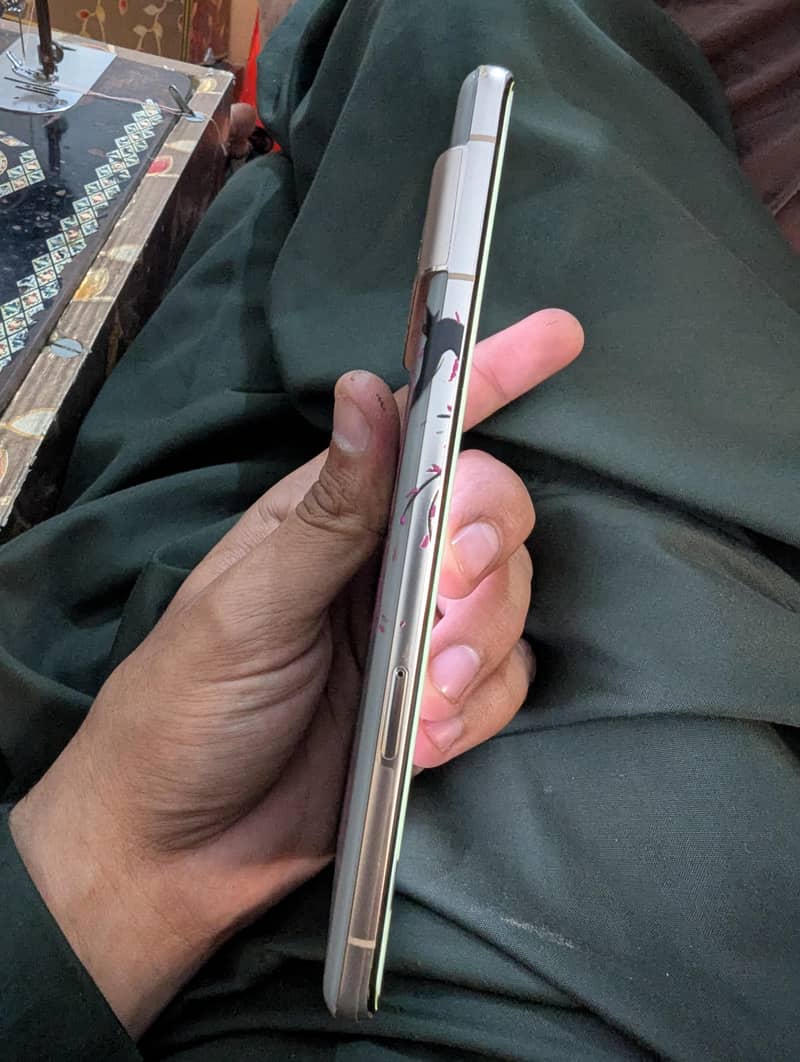 Google Pixel 7 Pro 4