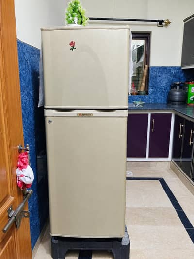 Dawlance Refrigerator for Sale – Good Working Condition