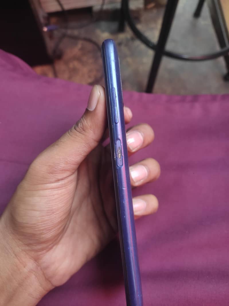 Samsung Mobile A03 4