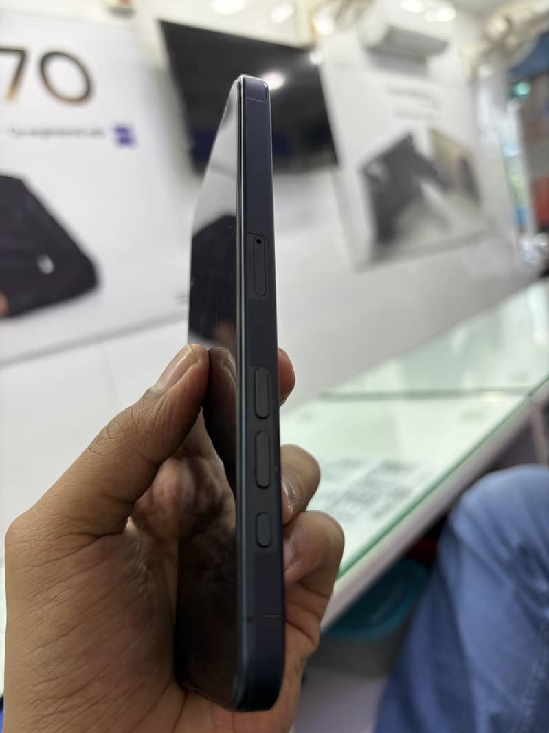 Apple iPhone 15 Pro Max 1