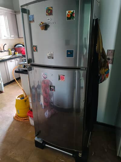 Dawlance fridge