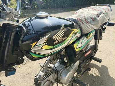 Honda CD 70 2023