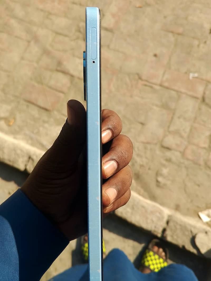 Realme Note 50 4