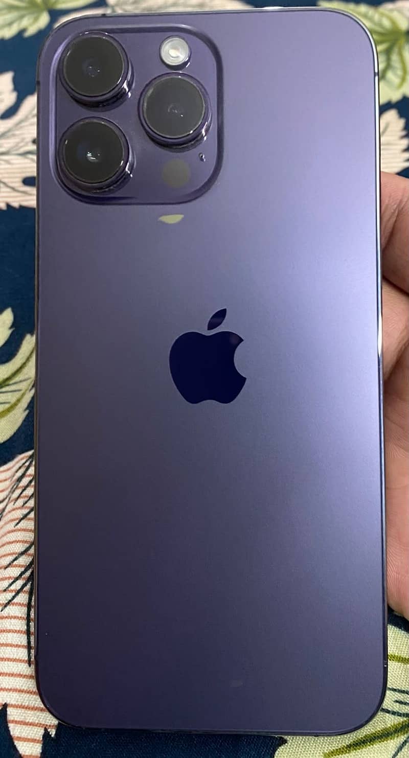 Apple iPhone 14 Pro Max 0
