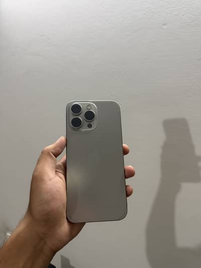 Apple iPhone 15 Pro Max