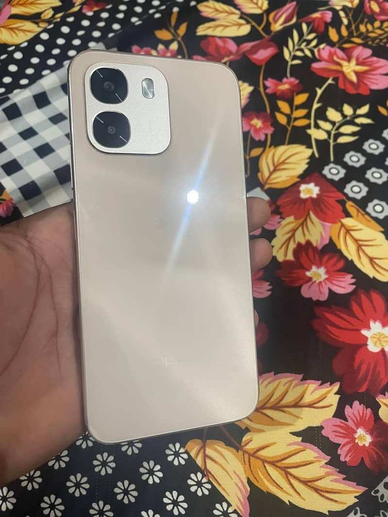 OPPO A6 0