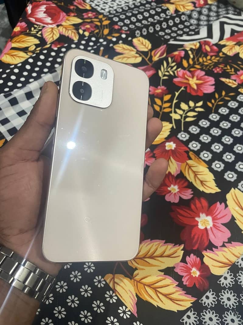 OPPO A6 7