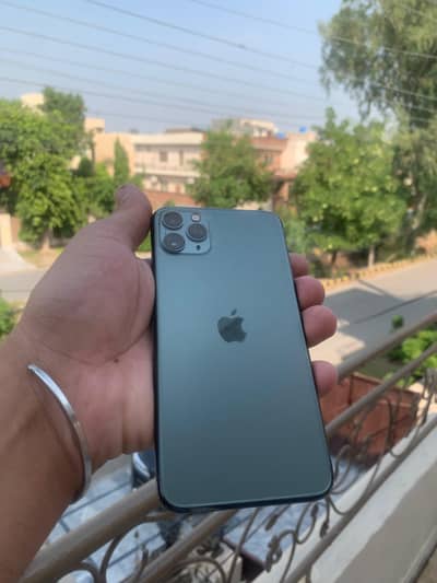 iPhone 11 Pro Max 64GB / PTA Dual Physical | 10/8 | Exchange Possible