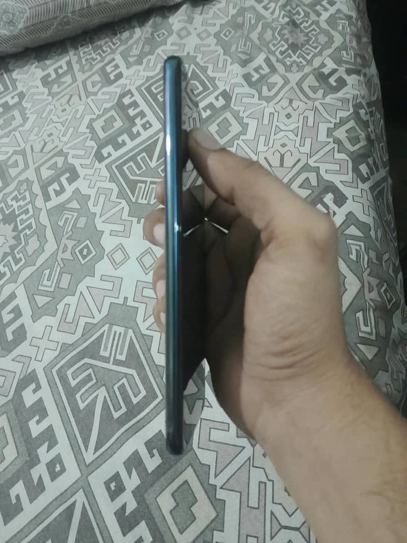 tecno spark 40 pro plus 0
