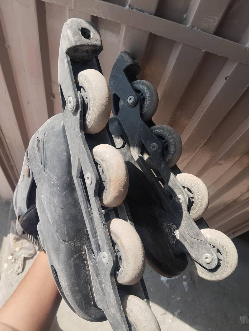 skating shoes 4