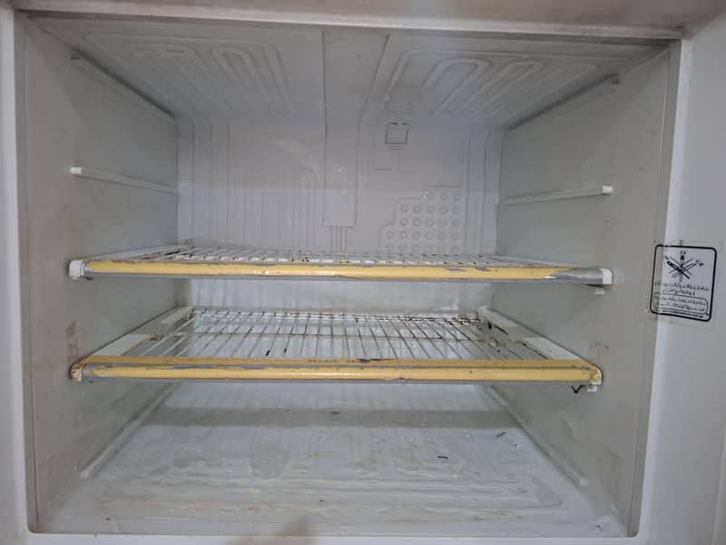 Dawlance Refrigerator 1