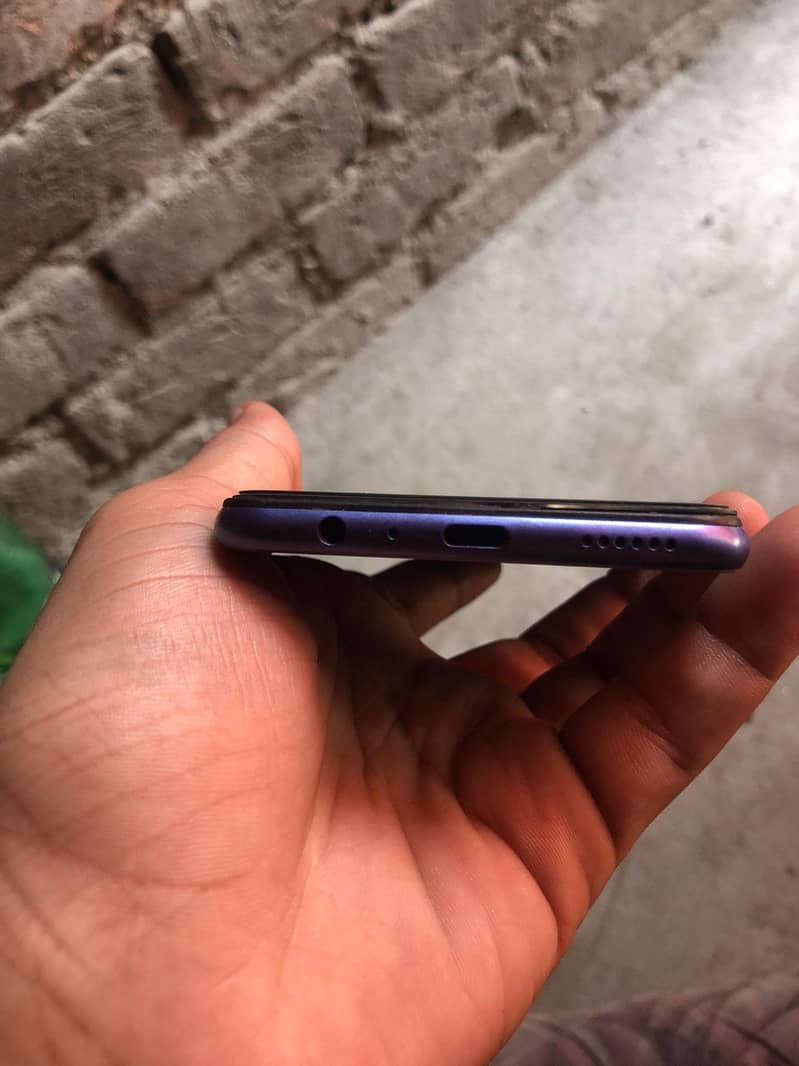 Vivo V21e 3