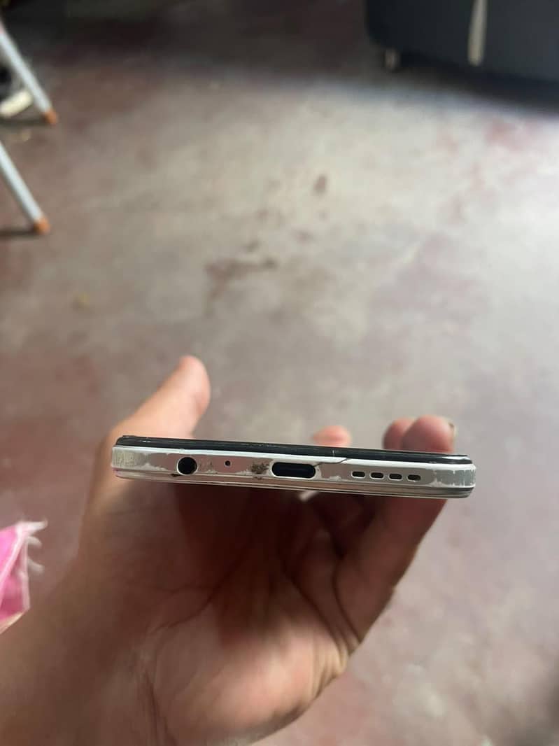 Infinix Note 11 1