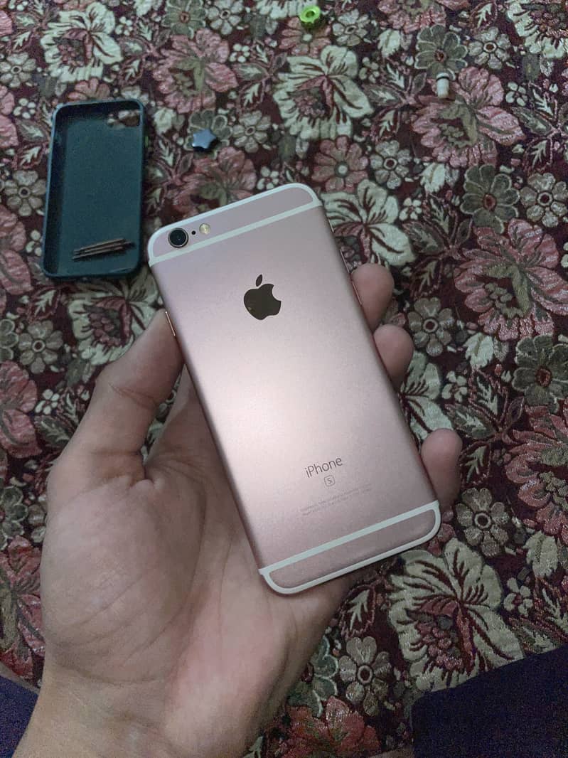 iPhone 6S 0