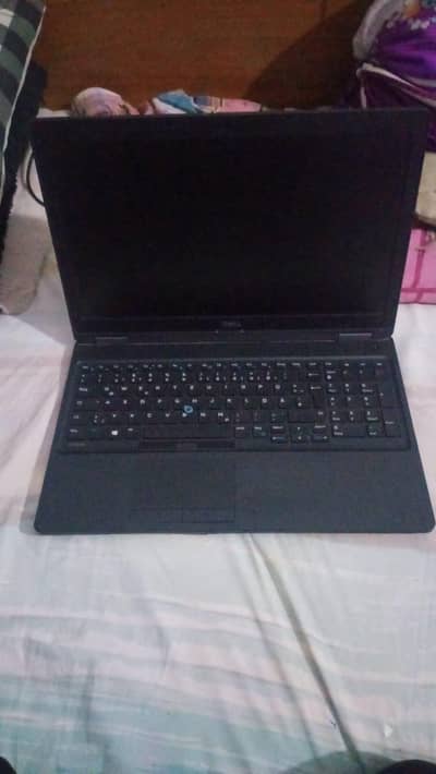 Dell Latitude Core i3 7th Gen | 8GB RAM | 256GB SSD | FHD Display