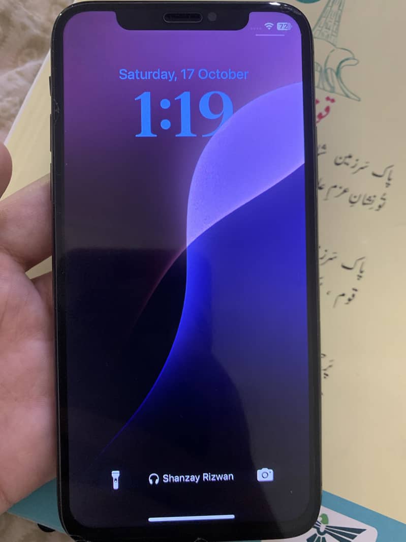 Apple iPhone XS 1