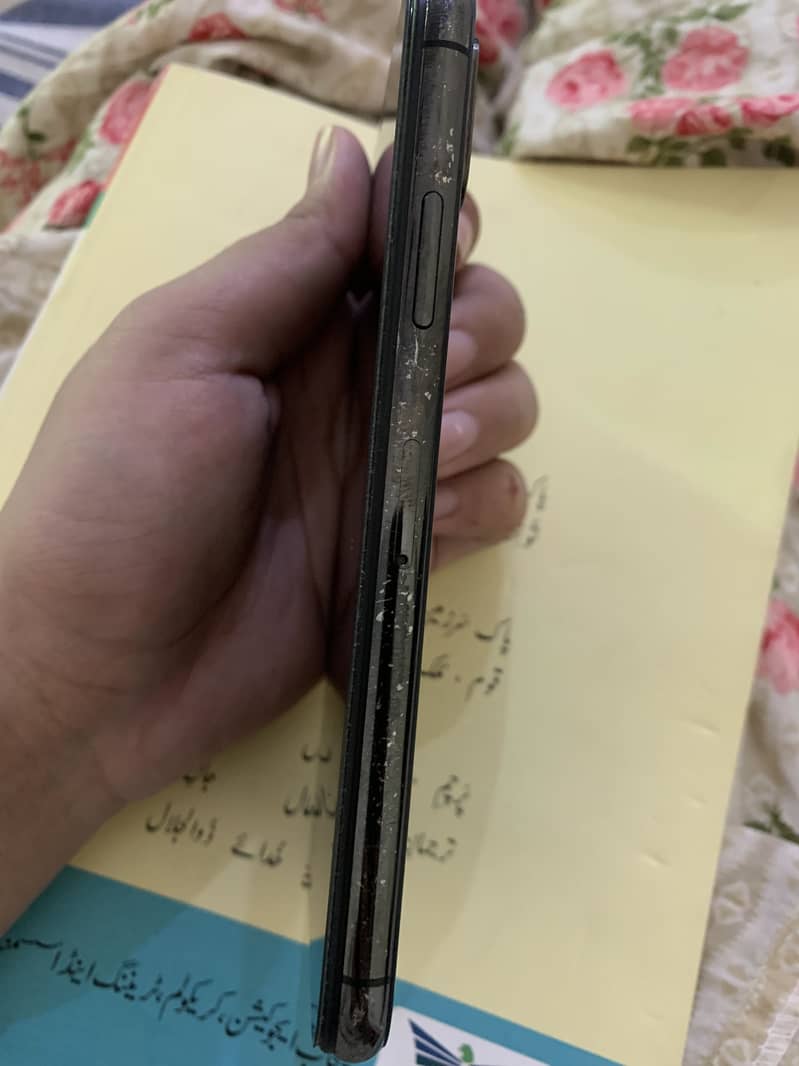 Apple iPhone XS 2