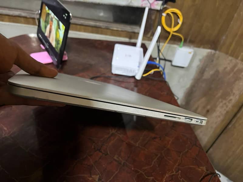 MacBook 13 pro 4