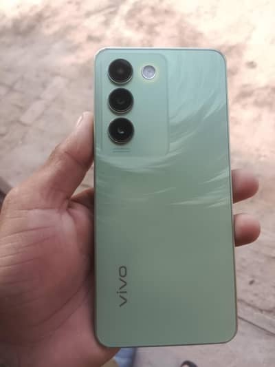Vivo Y100