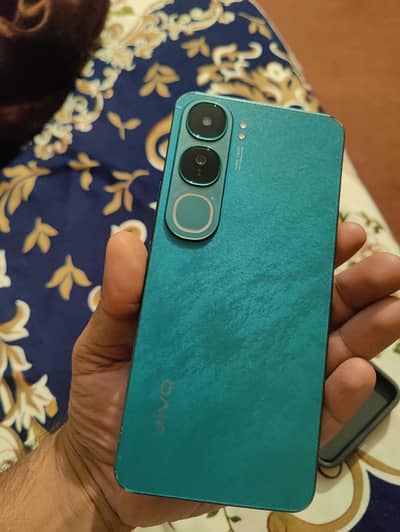 vivo Y200 good condition