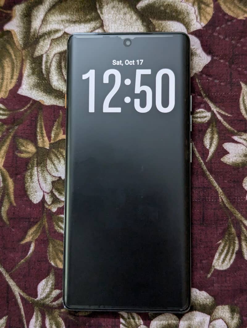 Tecno CAMON 40 Pro 6