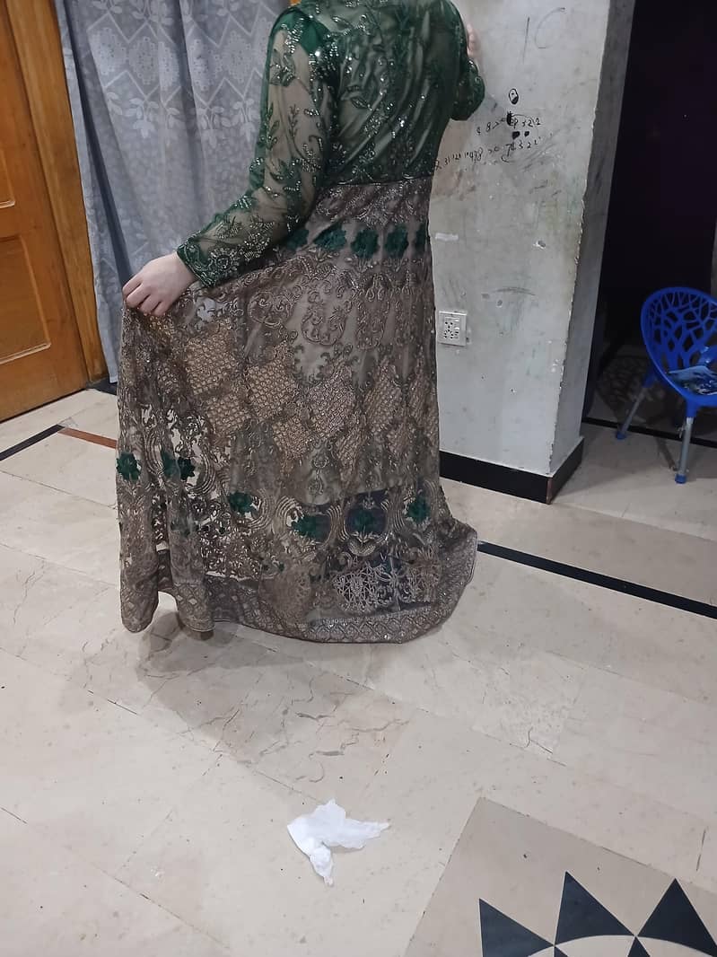 dresses 1