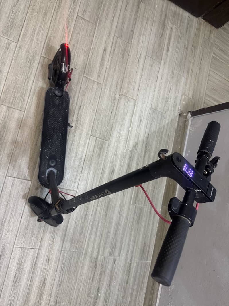 Electric Scooti 3