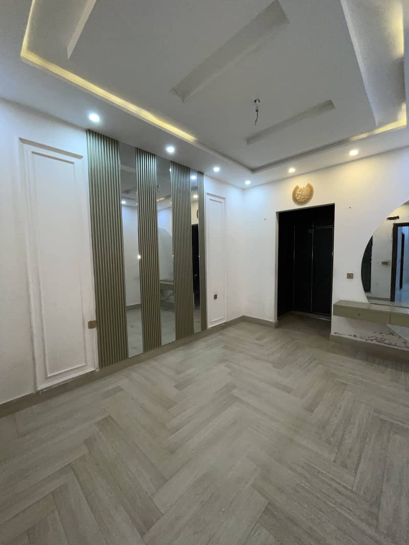 Upper portion for sale 6
