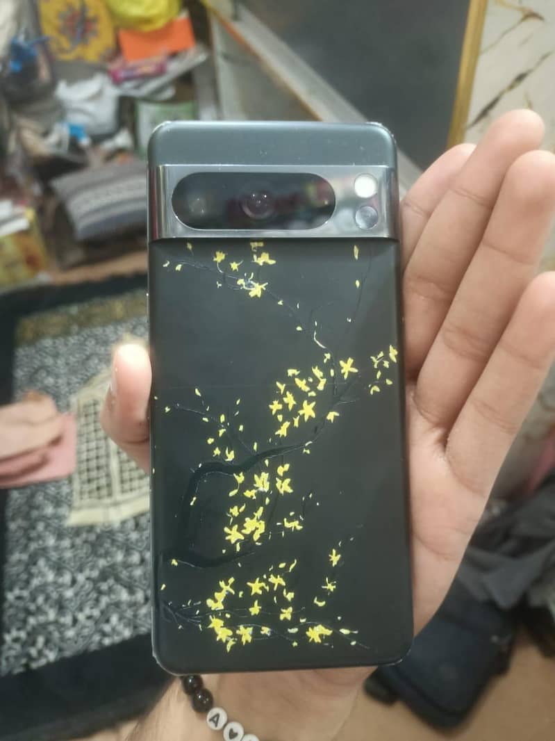 Google Pixel 8 Pro 0