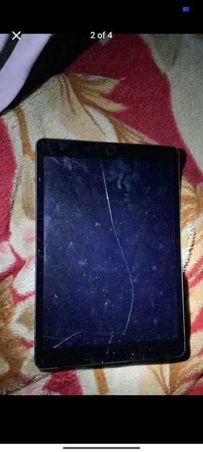 I pad 7th gen 128 gb Sirf battery dalni pregi baaqi okay ha
