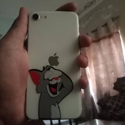 Apple iPhone SE