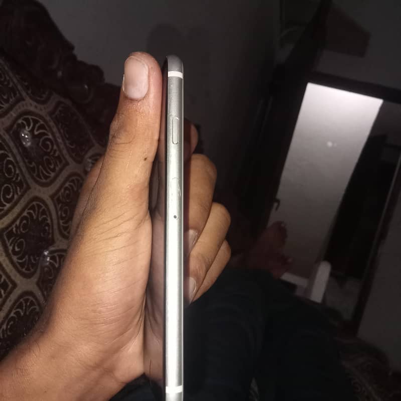Apple iPhone SE 2