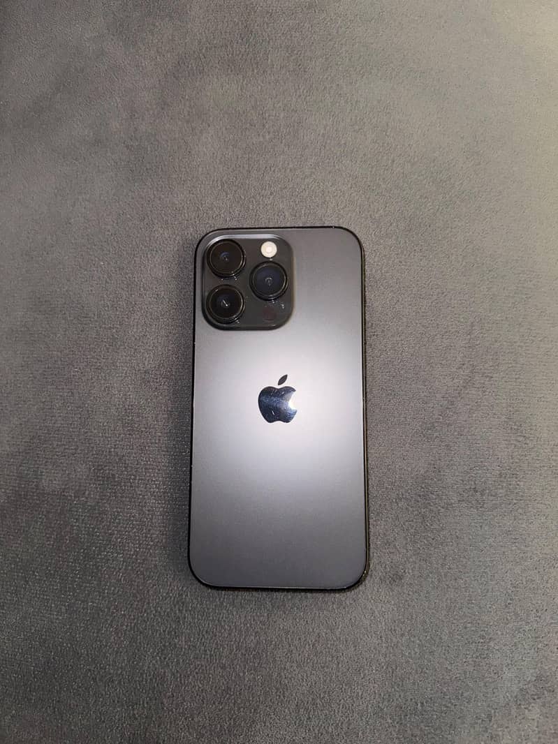 Apple iPhone 14 Pro 0