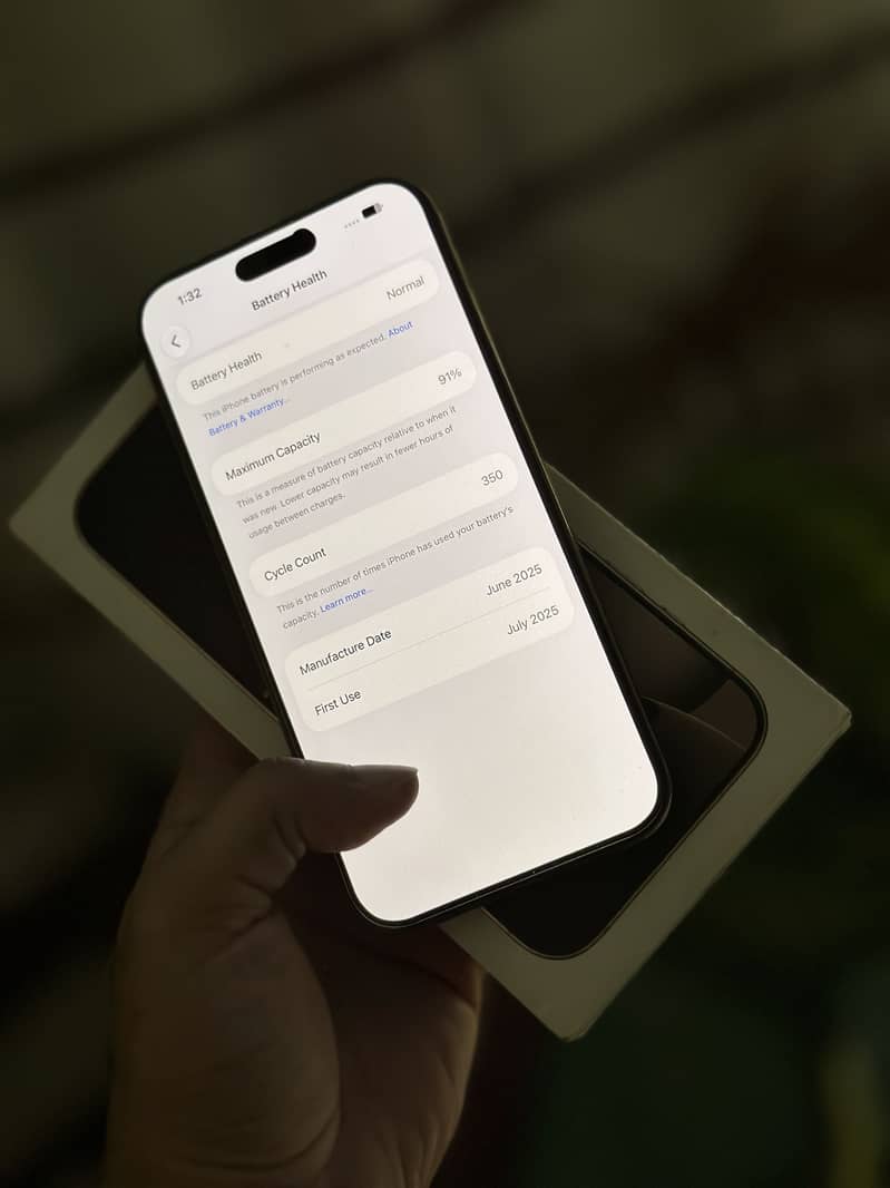 Apple iPhone 16 Pro Max 1
