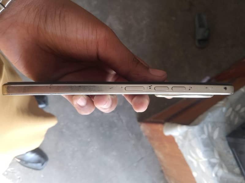 Tecno CAMON 30 2